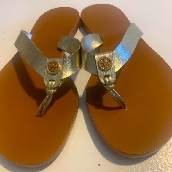 Tory Burch Shoes - Brand new Tory Burch Manon Gold Flip Flop size 6